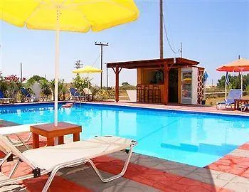 Sea Wave Apartmanhotel Perísza