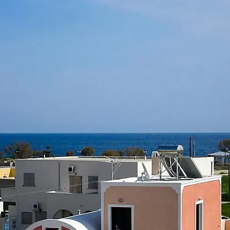 Sea Wave Apart Otel Perissa (Santorini)