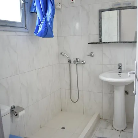 Sea Wave Aparthotel 2*