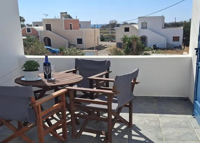 Sea Wave 3* Perissa (Santorini)