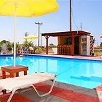 Sea Wave Hotel apartamentowy Perissa (Santorini)