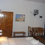 Sea Wave Hotel apartamentowy Perissa (Santorini)